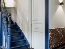 Aménager un espace de travail - étude notariale à Wattrelos - entrée escalier - Maison Touro
